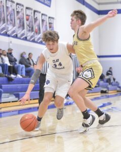 Clay-Battelle's Mojo Chisler commits to 212 Sports Academy ahead of final regular season stretch